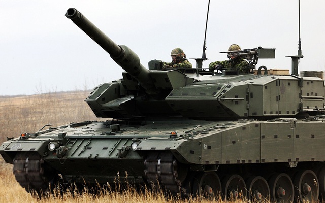 Khám phá sức mạnh phiên bản xe tăng Leopard đặc biệt của Canada