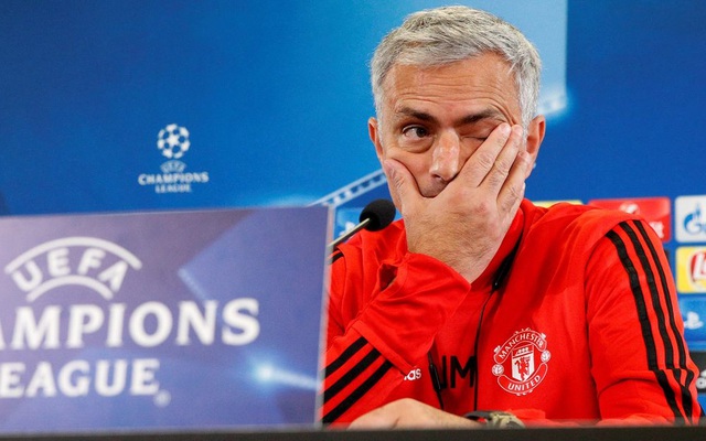 Mourinho báo tin buồn về Man United trước cuộc đối đầu khó khăn trên đất Nga
