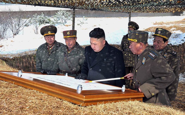 Yonhap: Triều Tiên tập trận pháo binh lớn nhất lịch sử kỷ niệm 85 năm thành lập quân đội