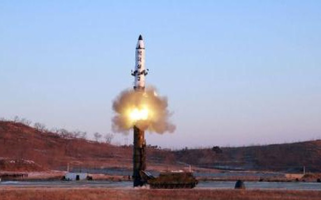 Mỹ sợ bắn trượt tên lửa Triều Tiên?