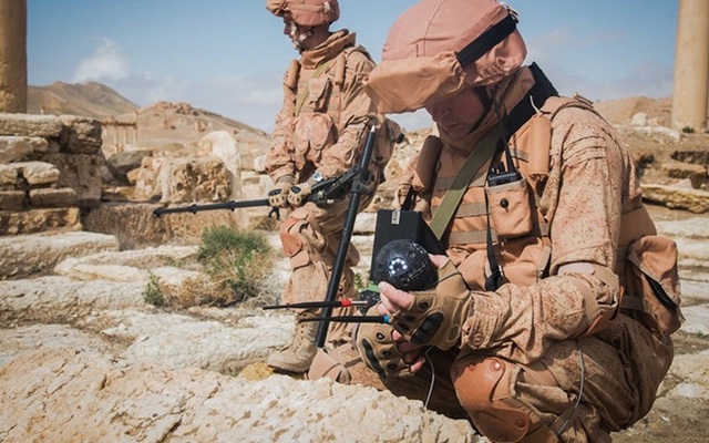 Xem công binh Nga dùng công nghệ cao tại Syria