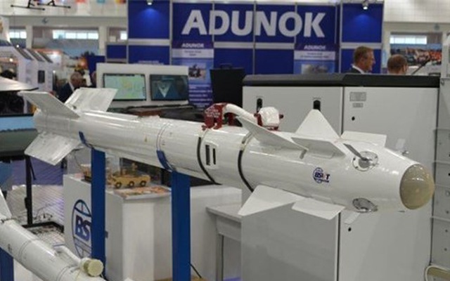 Belarus giới thiệu biến thể nâng cấp của tên lửa R-73 và R-60
