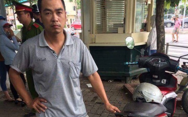 CSGT Hà Nội tìm thấy xe máy mất cắp 7 năm cho người dân