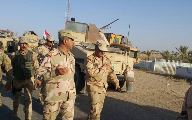 Không quân Iraq oanh kích, hủy diệt cùng lúc 11 xe chiến đấu của IS