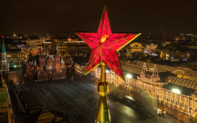 Ảnh: Điều ít biết về những ngôi sao trên đỉnh tháp Kremlin