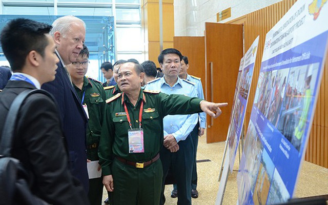 Bộ Quốc phòng Việt Nam hội đàm với Đoàn Ngoại giao Hoa Kỳ