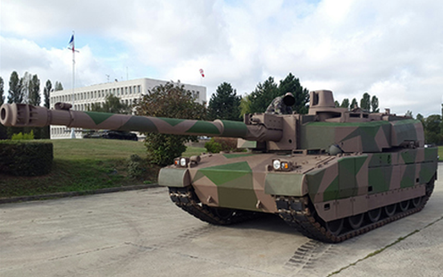 Pháp trang bị pháo 140mm trên dòng xe tăng chiến đấu chủ lực