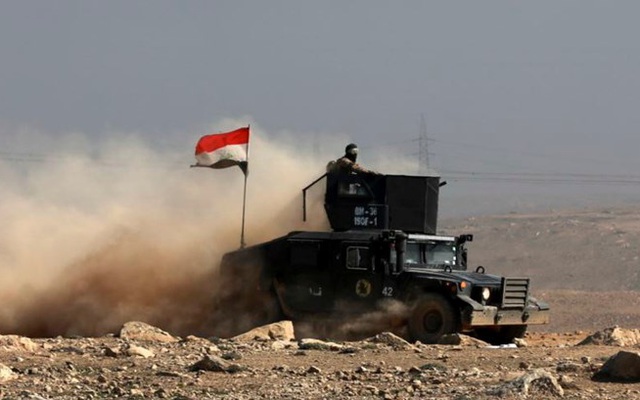 IS thực hiện một cuộc tử chiến chống quân đội Iraq ở Tây Mosul
