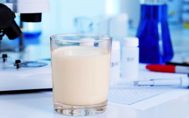 Các nhà khoa học đã phát hiện một phương pháp tiêu diệt vi khuẩn gây hại hiệu quả hơn tiệt trùng sữa