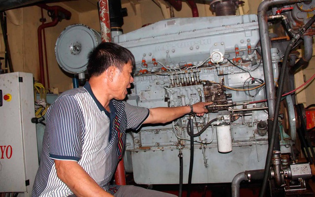 Tàu vỏ thép ở Sầm Sơn hư hỏng: Doanh nghiệp "gợi ý" lỗi do ngư dân