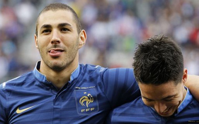Nasri mắng HLV Deschamps 'ngu ngốc' vì không gọi Benzema vào tuyển Pháp