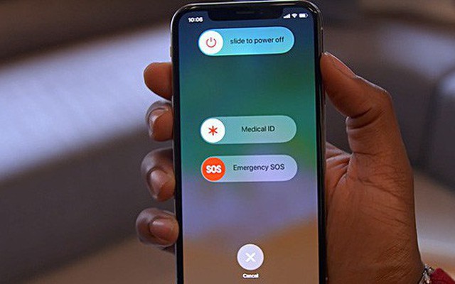 iPhone X không thể tắt nguồn theo cách truyền thống, và bạn phải biết cách này mới có thể làm được