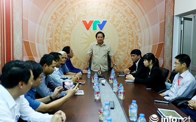 Bộ trưởng Trương Minh Tuấn: "Đảm bảo an toàn cho phóng viên tác nghiệp vùng lũ"