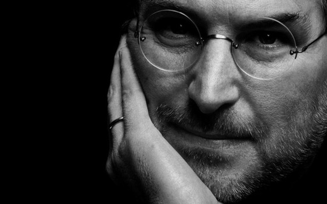 Từ năm 12 tuổi, Steve Jobs đã tự mình xin việc ở HP và cũng từ đó, ông biết làm thế nào để luôn có thứ mình muốn