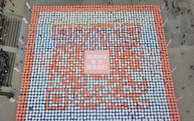 Trung Quốc xác lập kỷ lục số người tạo hình mã QR code đông nhất thế giới