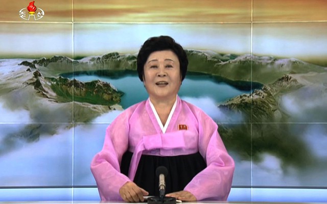 Quý bà áo hồng Triều Tiên - Người phụ nữ quyền lực khiến "kẻ thù phải run sợ"