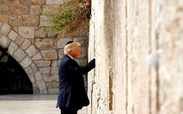 Toan tính của ông Trump về vùng đất thánh Jerusalem