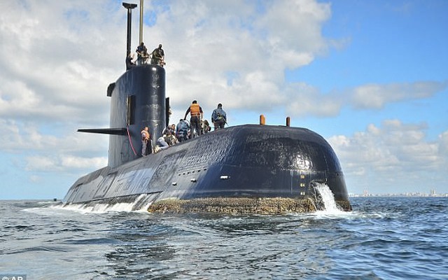 Rộ tin tàu ngầm Argentina bị Hải quân Hoàng gia truy đuổi trước khi mất tích