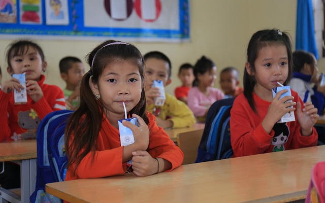Chương trình Sữa học đường quốc gia: Quà quý cho trẻ đã trọn vẹn