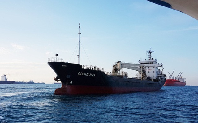 Bộ Ngoại giao đang theo dõi sát vụ cướp biển tấn công tàu Việt Nam