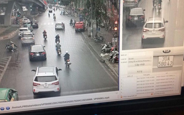Hà Nội: Lái ô tô vượt đèn đỏ rồi xưng Điều tra viên Tổng cục Hải quan