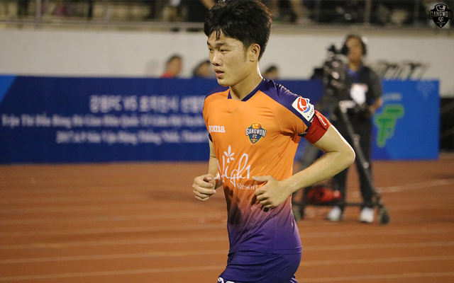 Xuân Trường lại tiếp tục "bị" Gangwon FC tung hô, ca ngợi