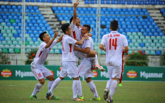 "Cầm vàng" quá sớm, U18 Việt Nam nối gót đàn anh cúi mặt rời sân chơi khu vực