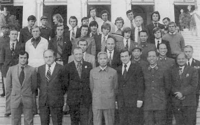 Giống thầy Park Hang-seo, từng có một HLV quyết cùng Việt Nam thắng CLB quê nhà Liên Xô