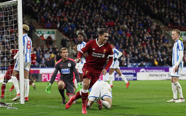 Tìm lại mạch thắng, Liverpool "phả hơi nóng" vào Man United