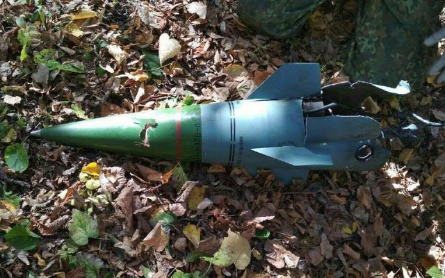 Tên lửa bị nổ rơi xuống trường học ở Luhansk, báo Nga  chế giễu quân đội Ukraine kém cỏi