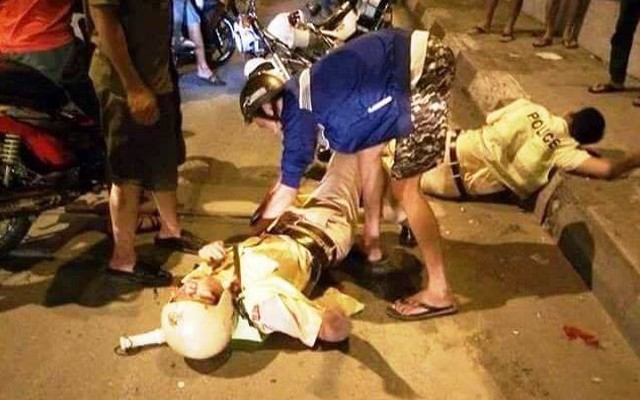 Kẻ rút dao bấm đâm trọng thương  2 CSGT ở Thái Bình khai gì?