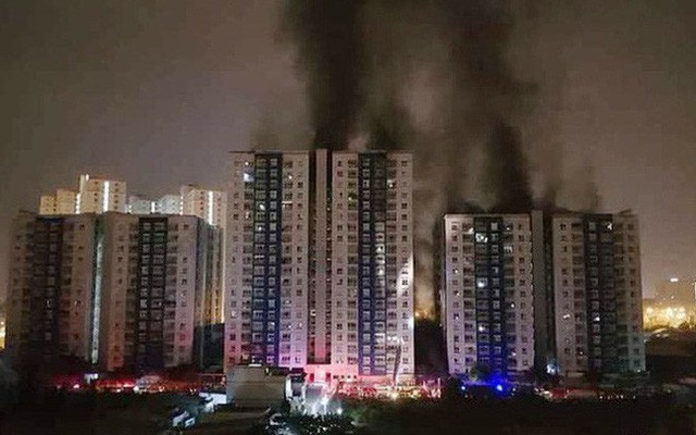 Vụ cháy 13 người chết ở chung cư Carina Sài Gòn: Thay đổi biện pháp ngăn chặn với chủ đầu tư