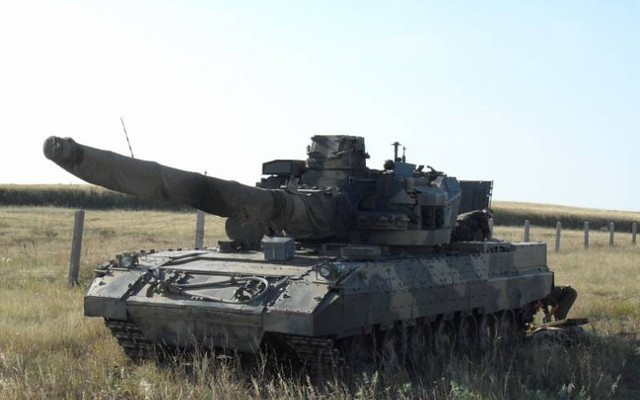 Xe tăng tối tân bị vứt bỏ đầy tiếc nuối, Bộ Quốc phòng Nga tuyên bố gì?