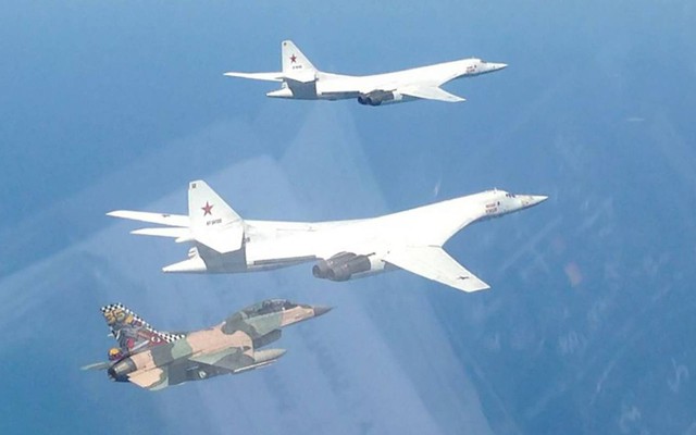 Tu-160 Nga xuất kích: "Nuôi quân 3 năm dùng 1 giờ" - Mỹ giật mình thon thót