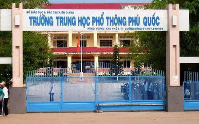 Lộ đề thi môn Toán, hàng trăm học sinh ở Phú Quốc phải thi lại