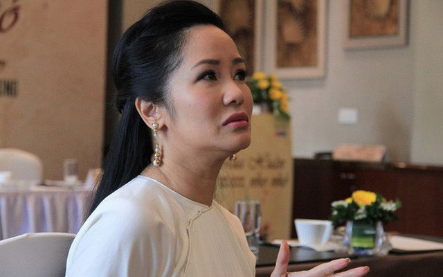 Diva Hồng Nhung lần đầu lên tiếng về số tiền hơn 100 triệu mà chồng cũ chu cấp cho 2 con mỗi tháng