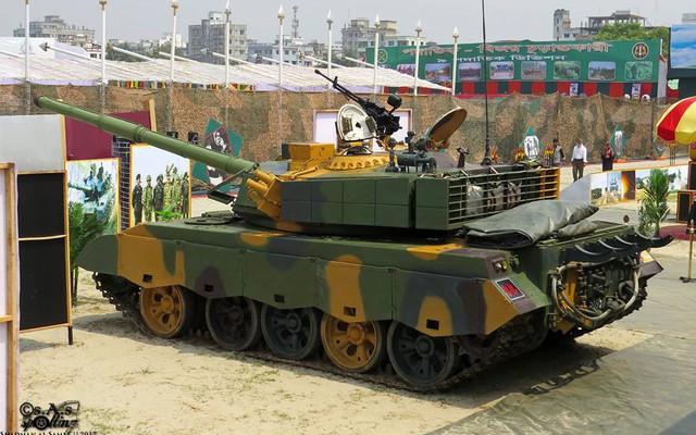 Trung Quốc trúng lớn với hợp đồng xuất khẩu "phiên bản T-54/55" mạnh nhất thế giới