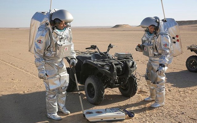 NASA mô phỏng con người sống trên sao Hỏa ở sa mạc hơn 50 độ C
