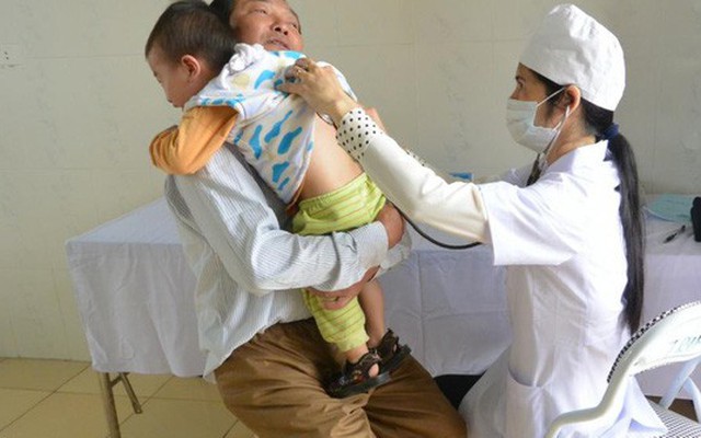 Đừng quên tiêm vaccine nhắc lại cho trẻ trên 18 tháng tuổi