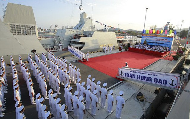 Lễ thượng cờ 2 tàu hộ vệ tên lửa Gepard 3.9 tại Cam Ranh