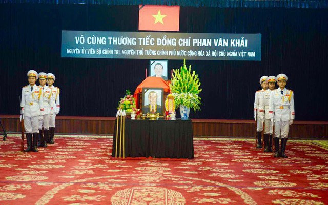 Nhiều đoàn ngoại giao đến viếng cố Thủ tướng Phan Văn Khải