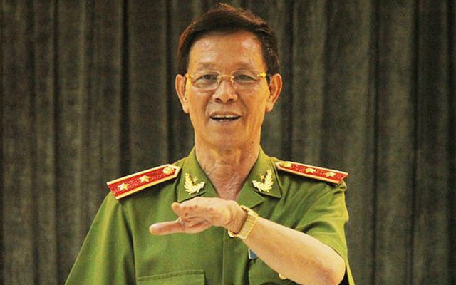 Đường dây đánh bạc nghìn tỷ: Cựu Trung tướng Phan Văn Vĩnh nhận sai