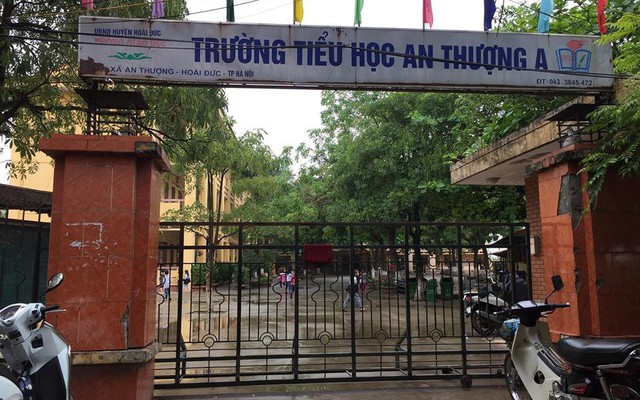 Bắt khẩn cấp thầy giáo tiểu học để điều tra hành vi dâm ô với học sinh