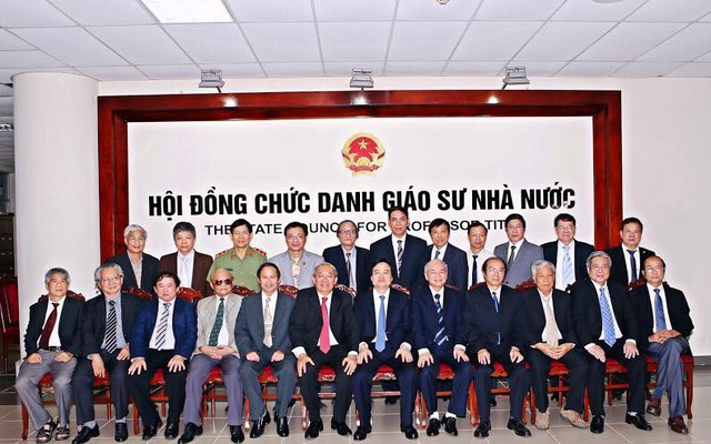 Công bố danh sách 53 ứng viên đạt chuẩn GS, PGS sau rà soát