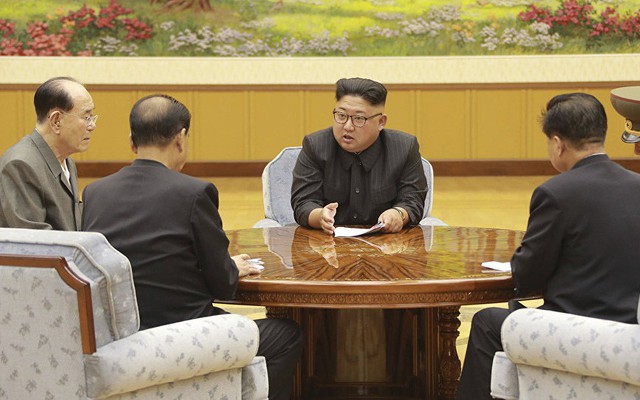 Lãnh đạo Triều Tiên bất ngờ tổ chức cuộc họp cải tổ quân đội