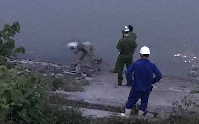 Phát hiện thi thể người đàn ông đang phân huỷ trôi trên sông Lam
