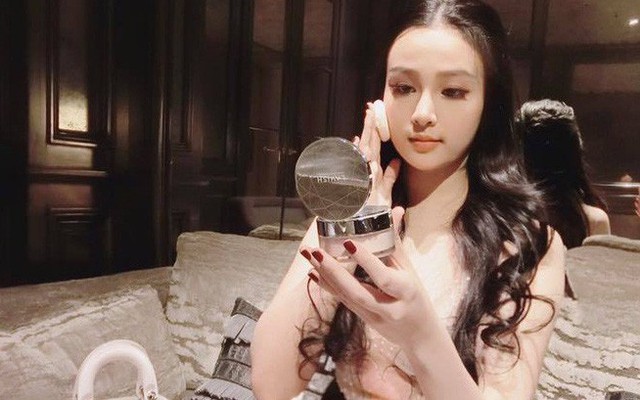 Sự thay đổi của các hotgirl sau khi lấy chồng đại gia: Từ cô nàng kẹo ngọt đến phu nhân sang chảnh