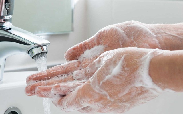 Rửa tay rất quan trọng để phòng bệnh: 10 lỗi rửa tay nhiều người mắc