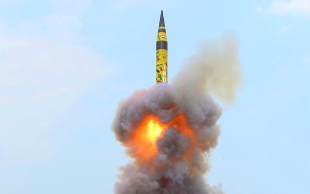 Agni-V: Tên lửa đặt toàn bộ lãnh thổ Trung Quốc vào tầm tấn công hạt nhân của Ấn Độ