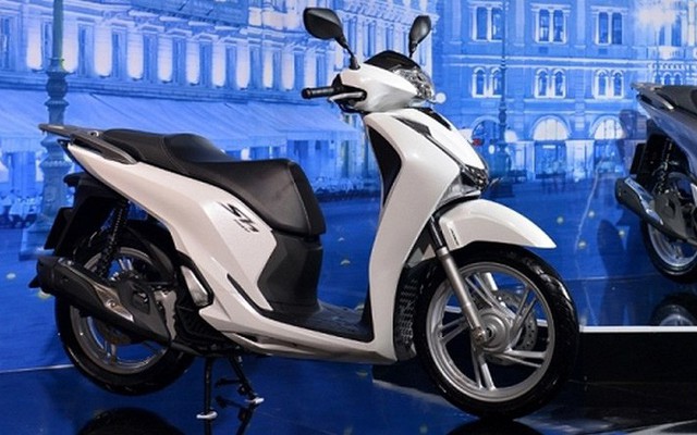 Xuống mức thấp nhất trong năm, Honda SH vẫn có mức giá "hoang tưởng"